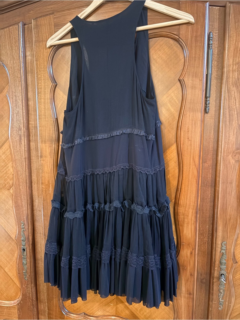L.A.M.B. Silk Black Sleeveless Tiered Ruffle Mini Dress size Medium #1189 - Picture 6 of 9